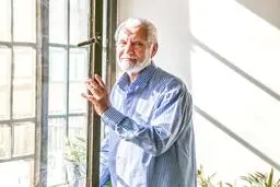 درگذشت اولین پرستار مرد ایران | مرتضی حسن‌پور، چهره پیشگام آموزش پرستاری، چشم از جهان فرو بست!