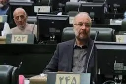 
امام(ره) زیربنای چالش اساسی برای نظام استکباری را پایه‌گذاری کرد