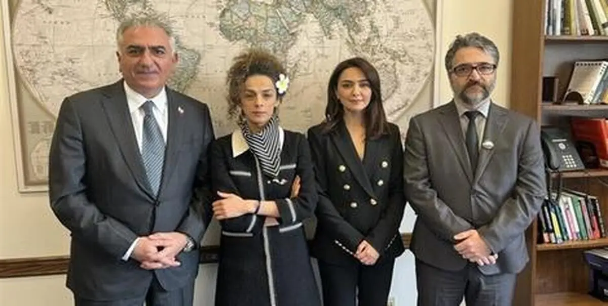 رضا پهلوی از ژست همکاری تا یکه‌سالاری موروثی