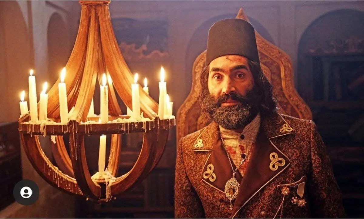 
انتقاد هادی کاظمی از سکوت هنرمندان: دیر یا زود تیغ سانسور گریبان همه را خواهد گرفت