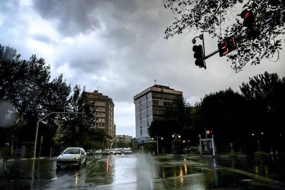 رگبار و وزش باد شدید در تهران | پیش‌بینی کاهش دما
