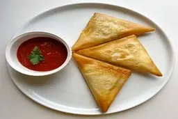 سمبوسه به روش بازاری درست کن | طرز تهیه سمبوسه سیب زمینی خوشمزه و ساده به روش بازاری