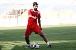 مدافع پرسپولیس قبل از سفر به شهرش تست کرونا داد!