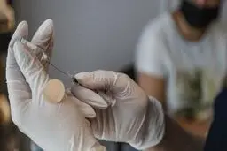  تأثیر مثبت واکسن کرونا برای مردان 