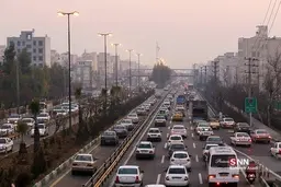 تداوم وضعیت نارنجی هوای تهران | آماده‌باش هلال‌احمر درپی ورود موج بارشی به کشور | از صعود به ارتفاعات خودداری کنید