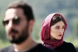لباس فرشته حسینی جنجالی شد!‌ | تصاویر پوشش نامتعارف خانم بازیگر در یک مهمانی لو رفت!