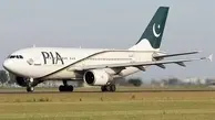   سقوط یک هواپیمای مسافربری در کراچی پاکستان +ویدیو