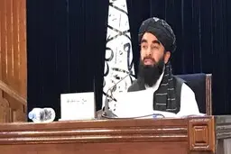 
سخنگوی طالبان: کشت مواد مخدر در افغانستان را جایگزین می کنیم
