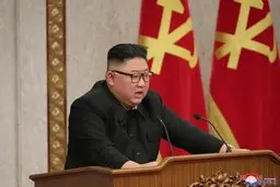 احتمالا کره شمالی به طور غیرمستقیم نفت ایران را از طریق چین دریافت می‌کند | تهران و پیونگ‌یانگ اطلاعاتی را در مورد توسعه موشک‌های بالستیک به اشتراک می‌گذارند