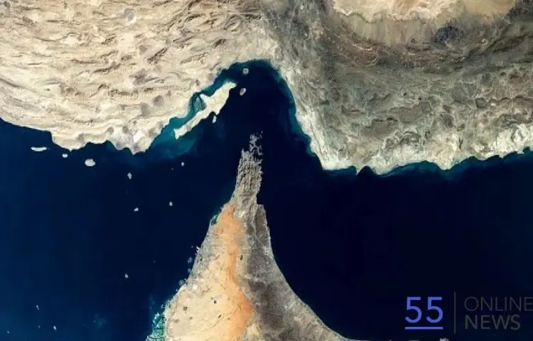 خبرگزاری امارات: یکی از کشتی‌های شرکت ادنوک هنگام عبور از تنگه، هدف قرار گرفت