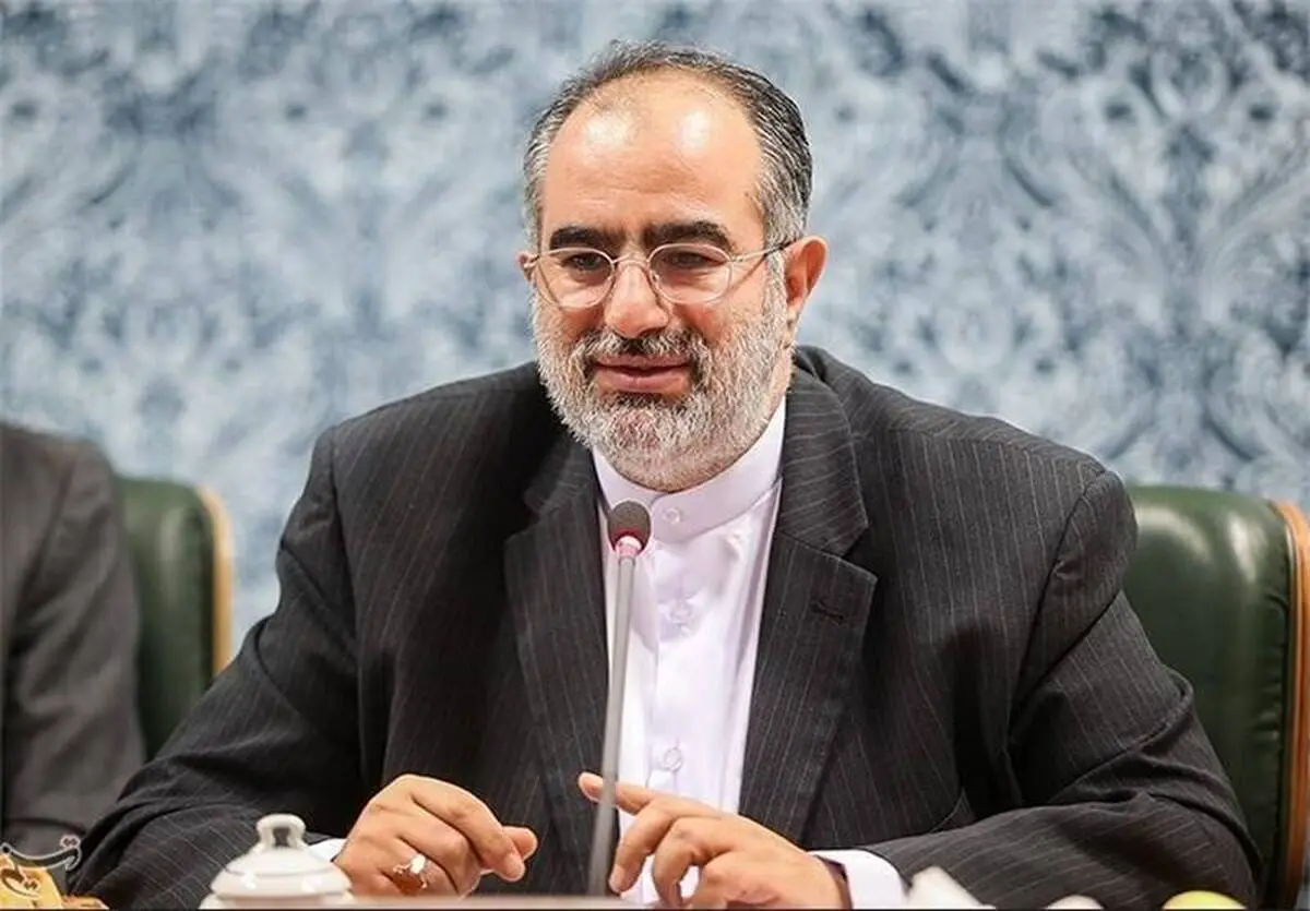 حسام‌الدین آشنا: فروش پادگان برای ساخت موشک؟ مستندات بدهید