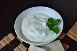 دیگه از بیرون ماست نخرید! | طرز تهیه ماست سفت و چکیده در خانه | ساده و ارزان ماست خونگی درست کن