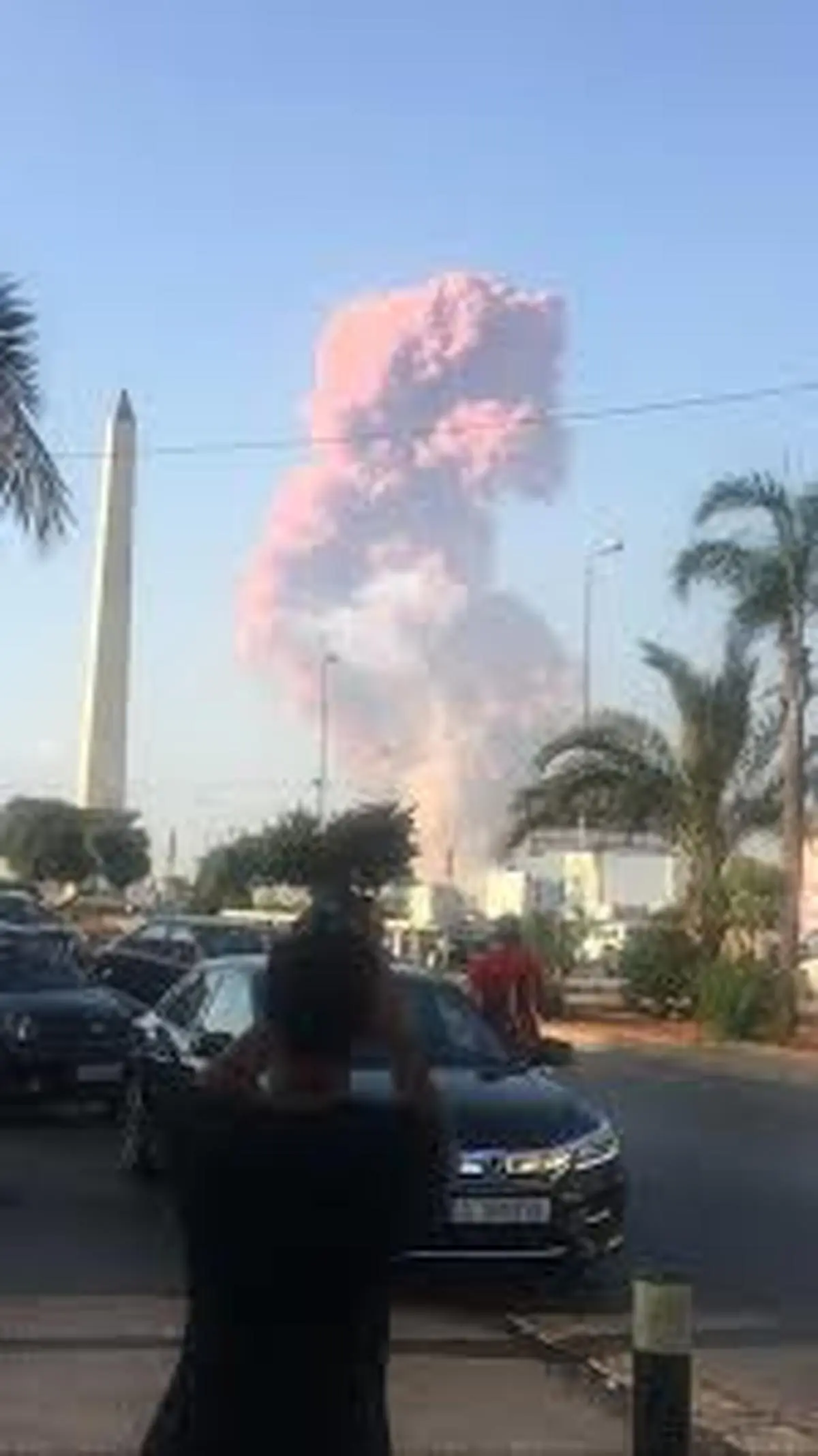 حادثه |  آتش‌سوزی عظیمی در بندر بیروت رخ داد