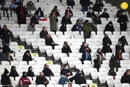 زنان عراقی برای تماشای فوتبال به ورزشگاه‌ می روند