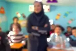 هیچ معلمی به خاطر بلاگ نویسی اخراج نشده است | سخنگوی وزارت آموزش و پرورش:حریم خصوصی دانش‌آموزان برای ما مهم است و معلمان بلاگر باید آن را رعایت کنند.
