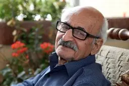 عباس نعمت‌اللهی خالق پوستر قیصر درگذشت