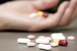 این داروخانه به مردم مرگ می فروخت! | پلیس تهران همه چیز را فاش کرد + جزییات