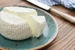 خودت بی دردسر توی خونه پنیر درست کن | طرز تهیه پنیر خانگی +ویدئو