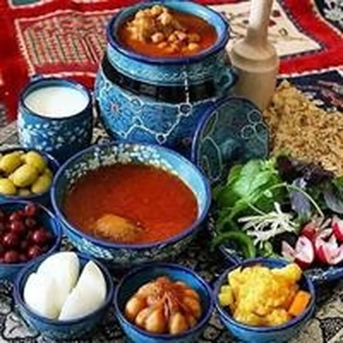 احیای دوباره مسابقات عکس سفره‌های ایرانی | یلدای ایرانی در تهران و پاریس