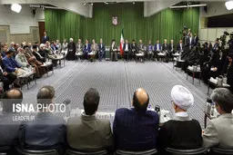  دیدار شاعران با رهبر انقلاب  به دلیل کرونا لغو شد 