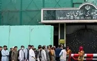 صف طولانی برای دریافت ویزای ایران در کابل + فیلم 