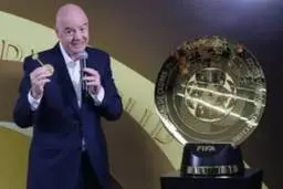 اینفانیتنو: تمام تیم‌ها در جام جهانی شرکت می‌کنند