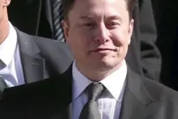افشاگری روزنامه تلگراف: اوکراینی‌ها، از ایلان ماسک اطلاعات می‌گیرند!+ویدئو