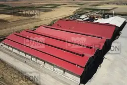 فروش و اجرای ساندویچ پانل در تهران و دلیجان با تضمین کیفیت مدرن پانل