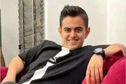 امیرمحمد متقیان دیگر برای بچه ها بد آموزی دارد | امیرمحمد متقیان سیگار به دست پیداش شد