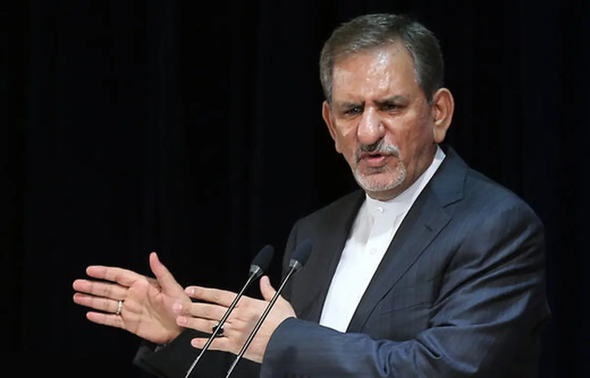 جهانگیری: با وجود کاهش درآمدهای نفتی اقتصاد کشور روی پای خود ایستاده
