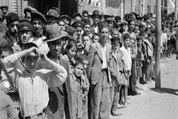 نشست تخصصی هجوم متفقین به ایران در جنگ جهانی دوم و نقش ارتش ایران