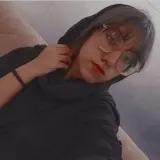 آتنا زینعلی 