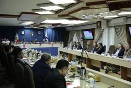 بانک صادرات ایران همه ظرفیت‌های خود را برای ثبات و آرامش اقتصاد کشور به کار گرفته است