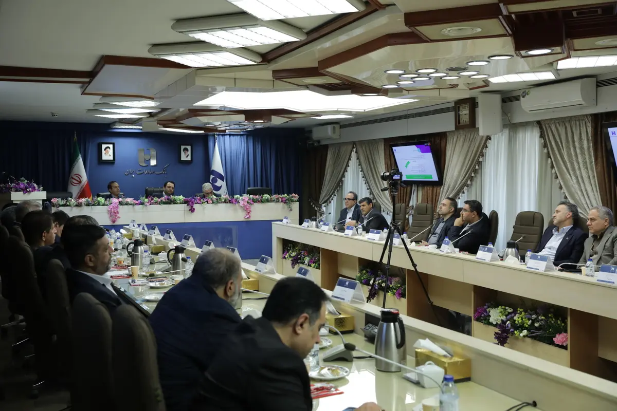 بانک صادرات ایران همه ظرفیت‌های خود را برای ثبات و آرامش اقتصاد کشور به کار گرفته است