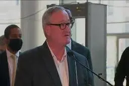 شمارش انتخابات  |  شهردار فیلادلفیا ادعای ترامپ را رد کرد 