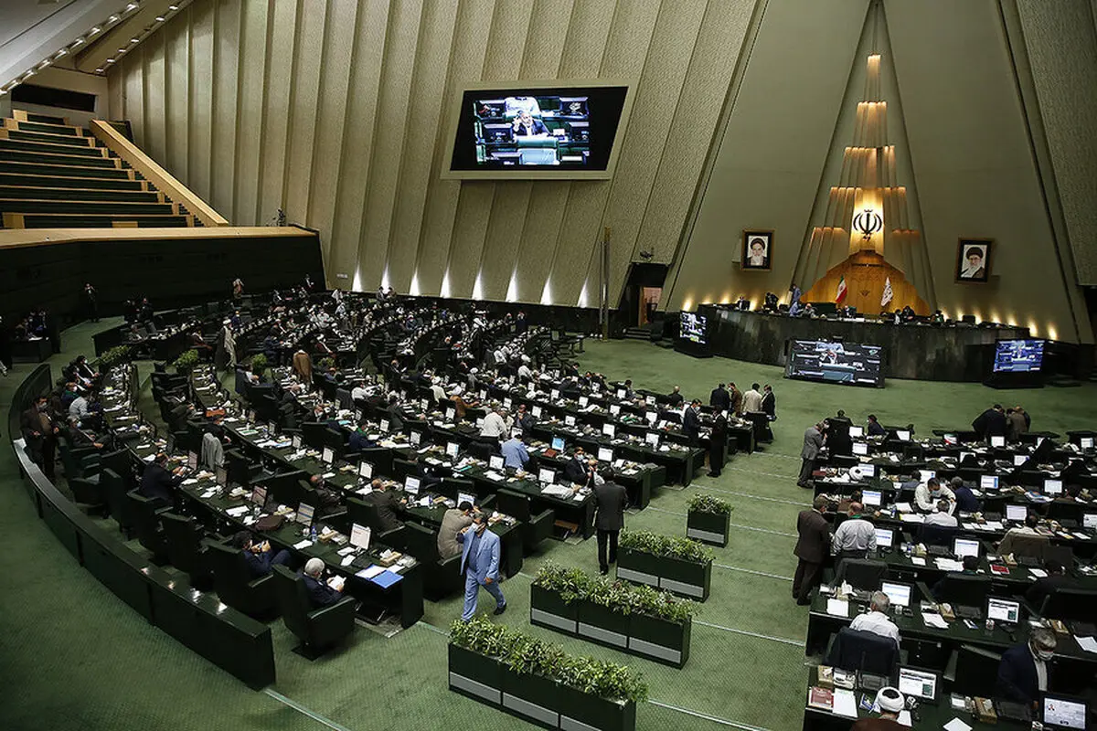 درخواست جمعی از نمایندگان از قالیباف برای رسیدگی به «تغییرات بودجه بعد از تصویب»