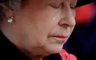 ملکه الیزابت در وداع همسرش اشک ریخت+عکس| اشک ملکه الیزابت در خداحافظی با شاهزاده فیلیپ