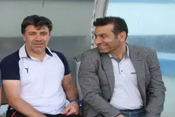 مومنی: با نشستن کاری از پیش نمی‌رود