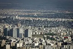 در بحث انتقال پایتخت، جمع‌بندی وزارت راه این بوده که به جای تغییر پایتخت، تهران را باید ساماندهی کرد | کل کارمندان وزارت خانه‌ها اگر بخواهند جا به جا شوند، در نهایت به ۱ میلیون نفر می‌رسند؛ بنابراین مشکل جای دیگری است