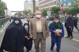 وزیر بهداشت: مردم بسیار پرشور تر از قبل در این راهپیمایی حاضر شدند