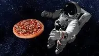 جشن پیتزا در ایستگاه فضایی
