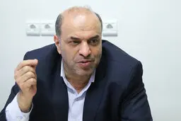 ندیمی: رئیس جمهور آتی به جنگ سرد پایان دهد