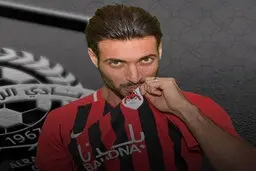شجاع: قصد ناراحت کردن هواداران عزیز پرسپولیس را نداشتم| بوسیدن لوگو الریان اجباری بود