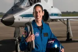 
مشاور ناسا  |  شاید نخستین زنی که پا بر کره ماه می‌گذارد یک ایرانی باشد
