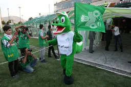 صندلی‌های لرزان در باشگاه ذوب‌آهن| تغییراتی که در سال ۹۹ راه حل نشد