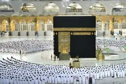 
درخواست ایران از عربستان برای افزایش ۵ هزار نفری سهمیه حج تمتع
