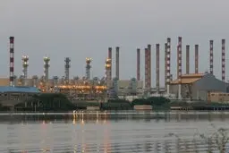 بایدن به دنبال اعمال تحریم‌های سخت‌تر نفتی علیه ایران