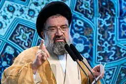 خاتمی: فشارهای حداکثری اقتصادی بی سابقه نیست| توصیه خاتمی به شرکت در انتخابات: هر رای، «آری» مجدد به نظام است