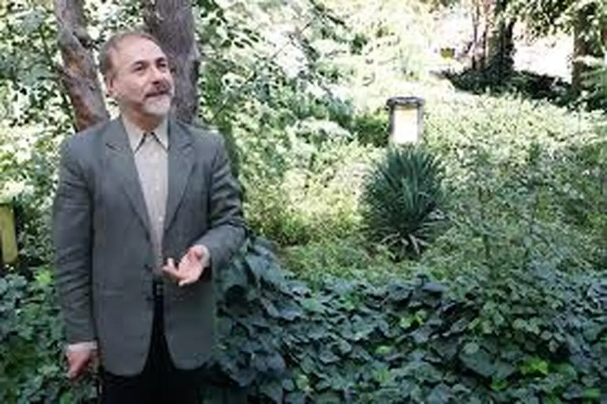 بازار سیاست باید خود را اصلاح کند