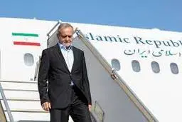 شعرخوانی رئیس‌جمهور در لاهور؛ پلی ادبی میان ایران و پاکستان+ ویدیو 